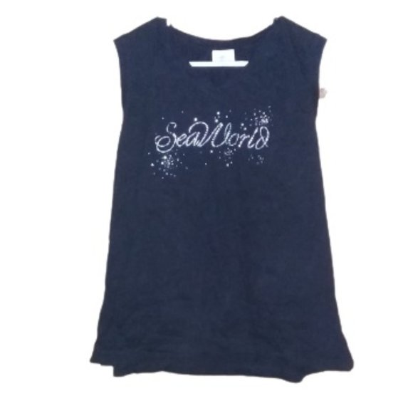 Seaworld Tops - 💥$12💥 Cute Seaworld Black Sleeveless Top Shirt plus size 2XL